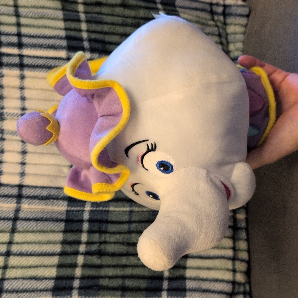Disney Mrs. Potts Plush - Picture 10 of 11